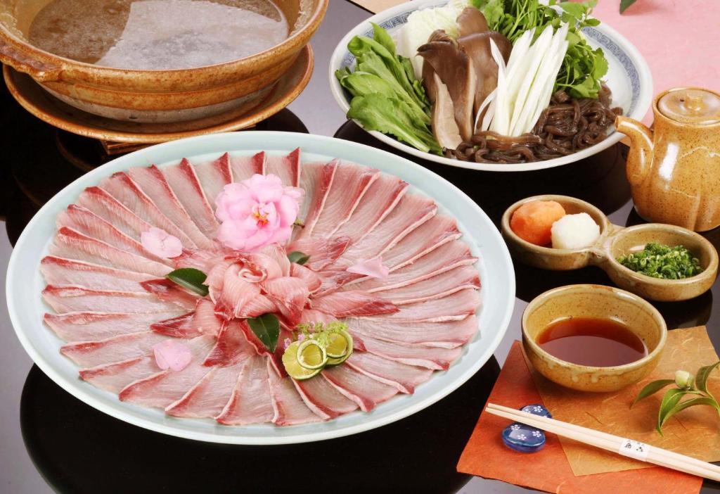 Ryori Ryokan Toriki Miyazu Bagian luar foto